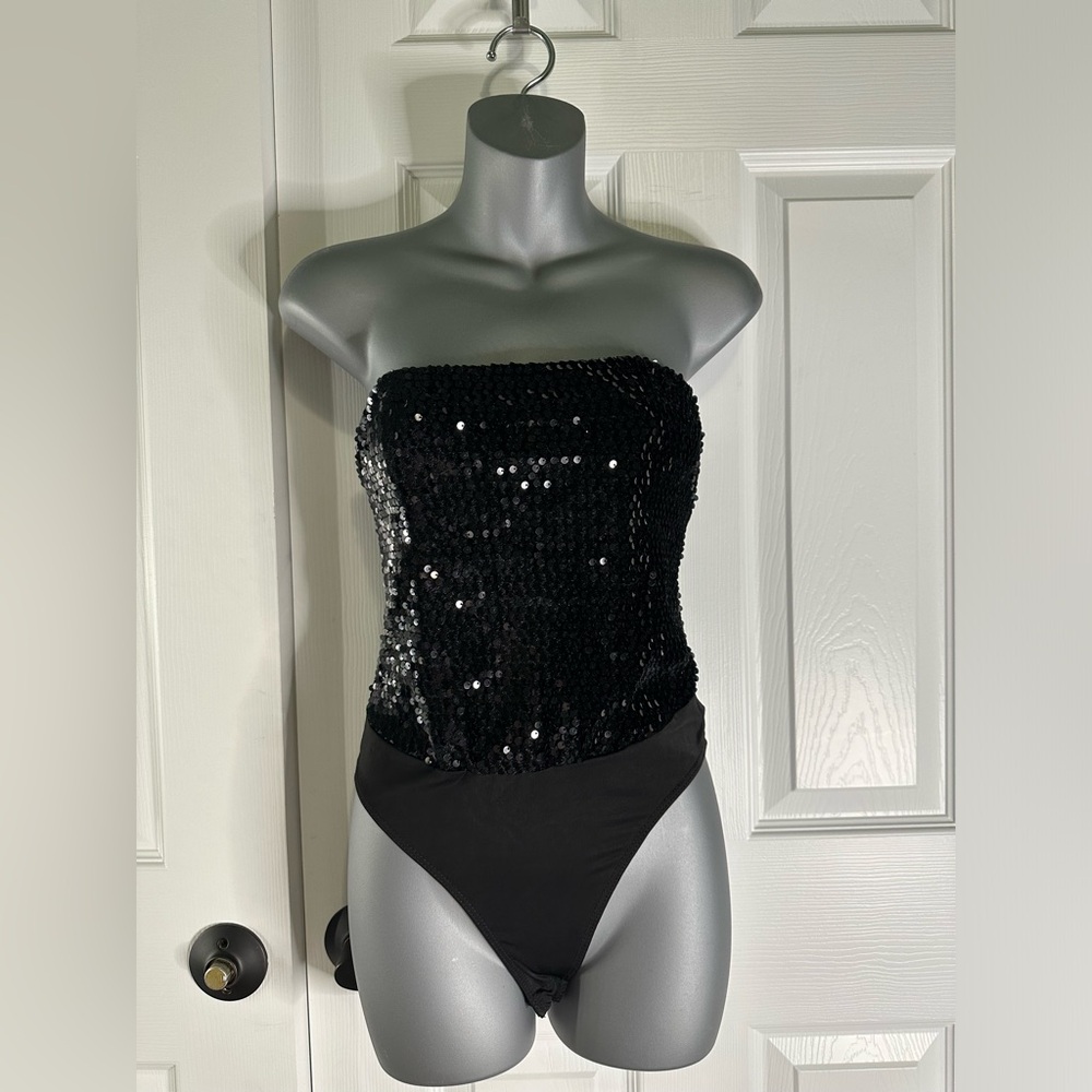 FASHION NOVA bodysuit